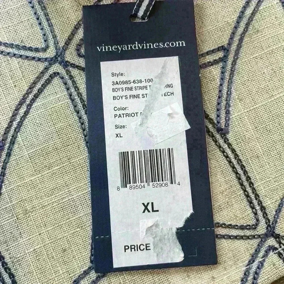 NWT Vineyard Vines Friction Stripe Tech Belt in Patriot Red, Youth XL - Picture 5 of 5